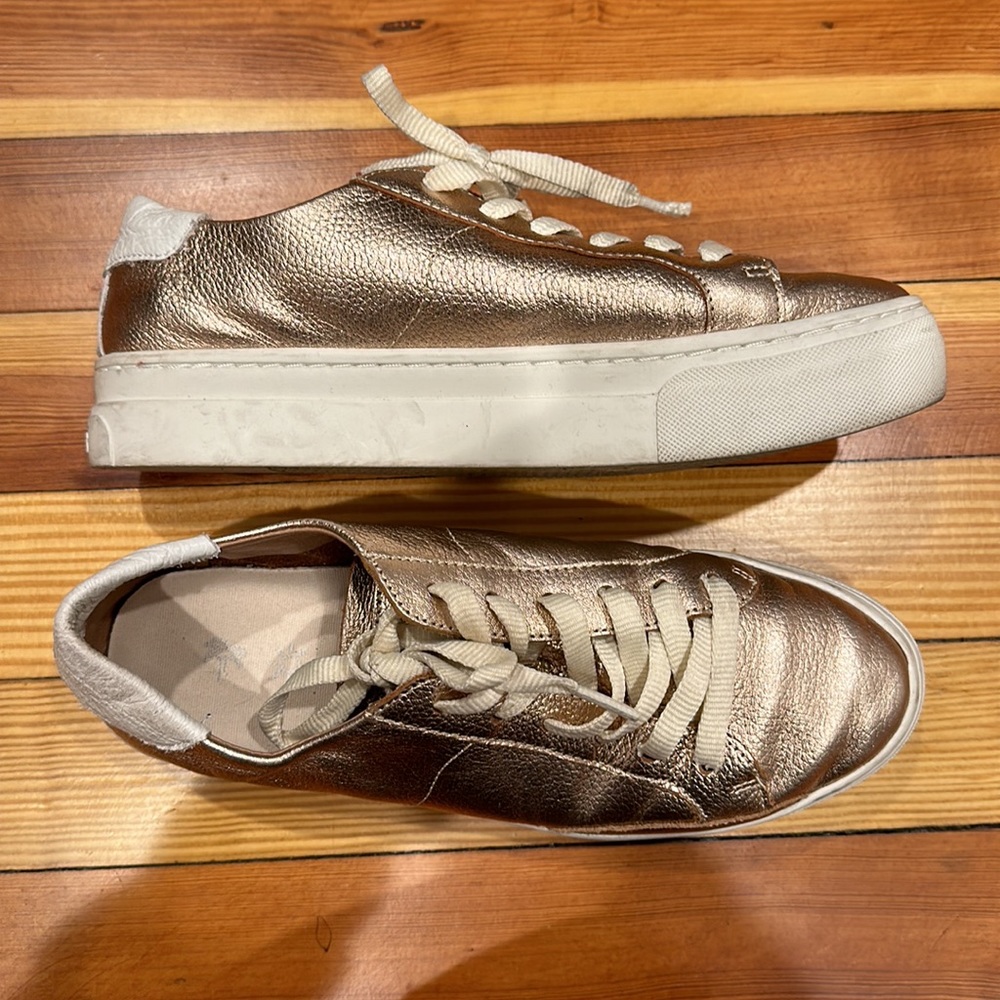 Soludos Bronze Sneakers